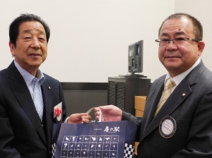 �����L�O���j�F�k�����