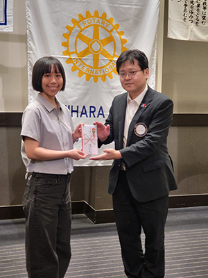 ���[�`������